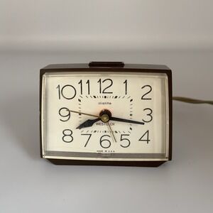 Westclox Brown‎ Bold II Drowse Dialite Model # 22212 Alarm Clock - VTG 1993